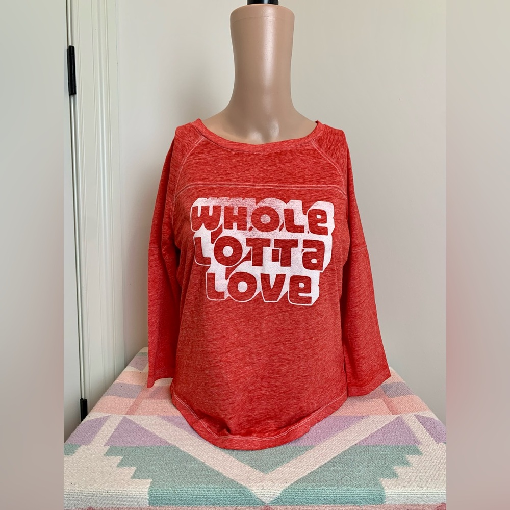 AEO graphic raglan tee